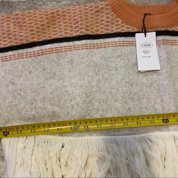 NWT Cider Bohemian Western Style Ultra Cropped Size L - Picture 6 of 7